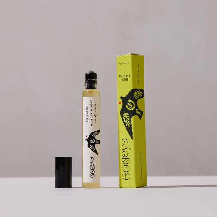 Thunder Horse Oud Vetiver Pine Tar Hay Fragrance Smoky Animalic Blend