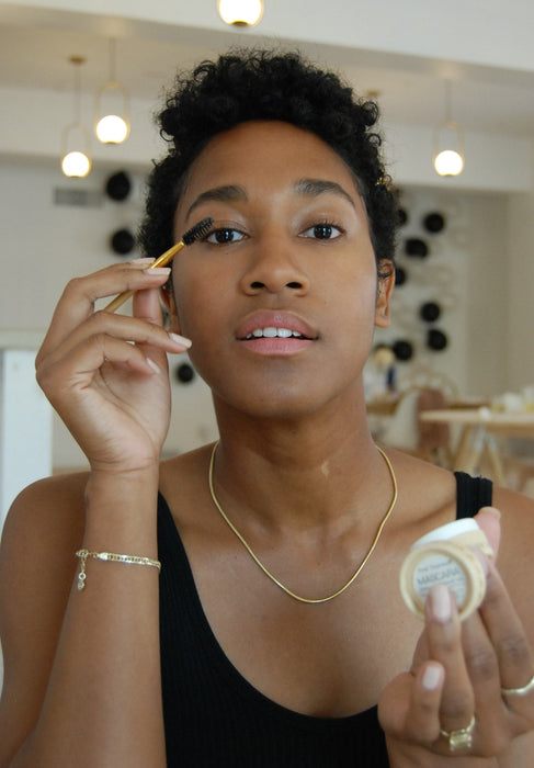 Black Vegan Zero Waste Mascara Plastic Free Volumizing Formula