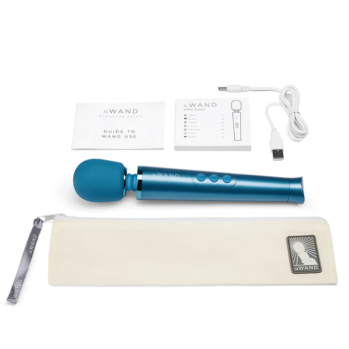 Le Wand Petite Big Power in a Small Package Vespertine Boutique Le Wand Petite Big Power in a Small Package Vespertine Boutique