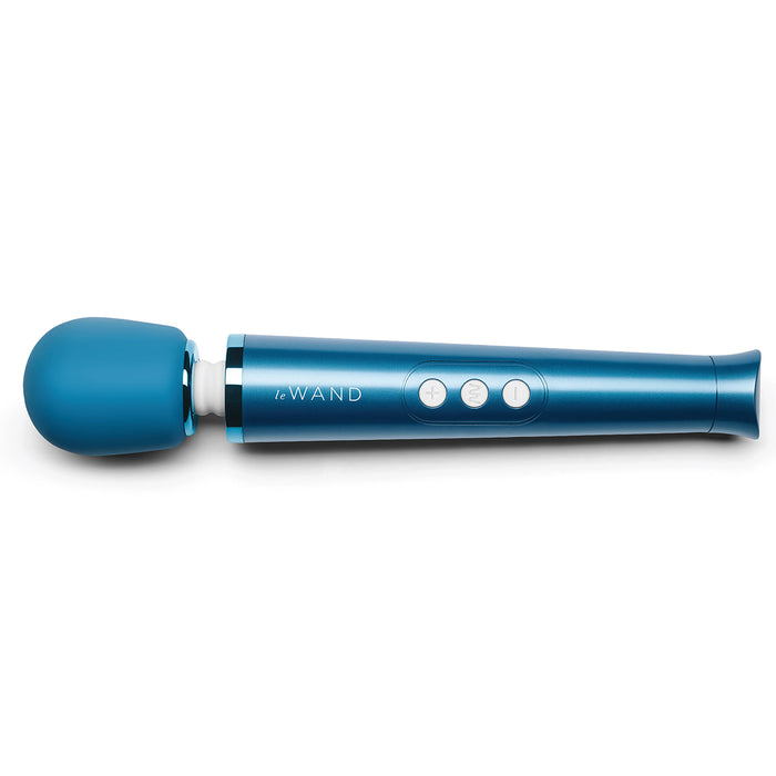 Le Wand Petite Big Power in a Small Package Vespertine Boutique Le Wand Petite Big Power in a Small Package Vespertine Boutique
